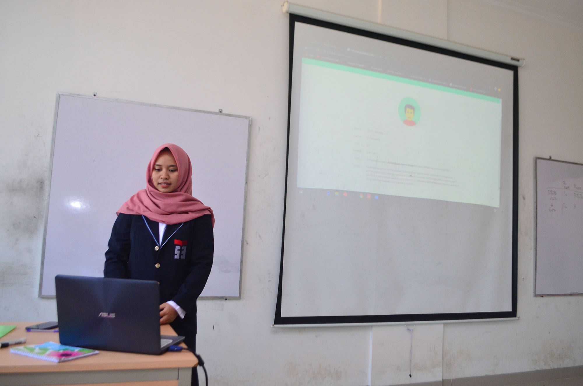 Mahasiswa S1 Informatika ITTP Rancang Aplikasi Pengukur Kecanduan Game ...